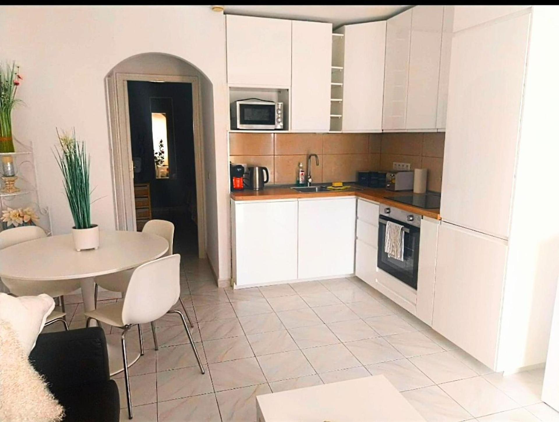 Beautiful Spacious 1-Bed Apartment With Aircon Пуэрто дель Кармен Экстерьер фото